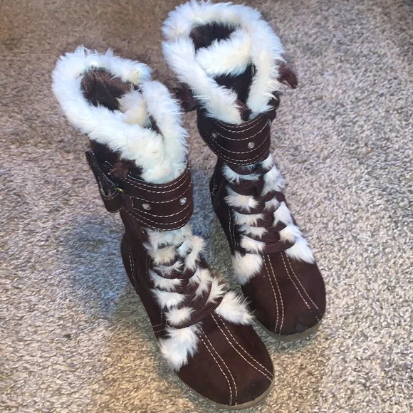 Lace up wedge boots ❤️‍🔥 - Picture 2 of 14